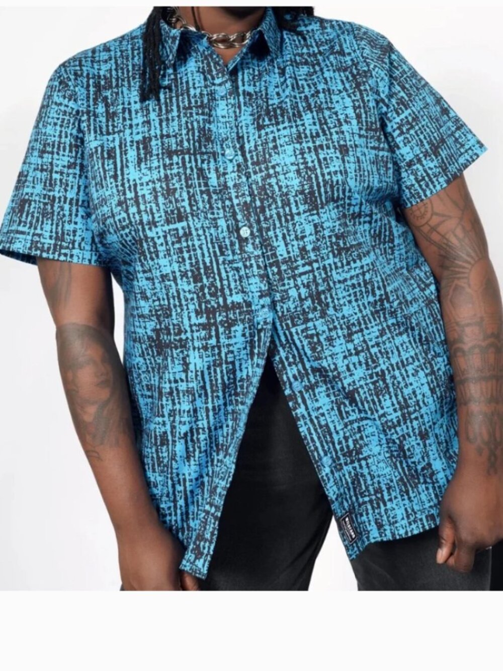 NWT Wildfang The Essential Button Up Shirt Short Sleeve Cotton Blue Weave Small